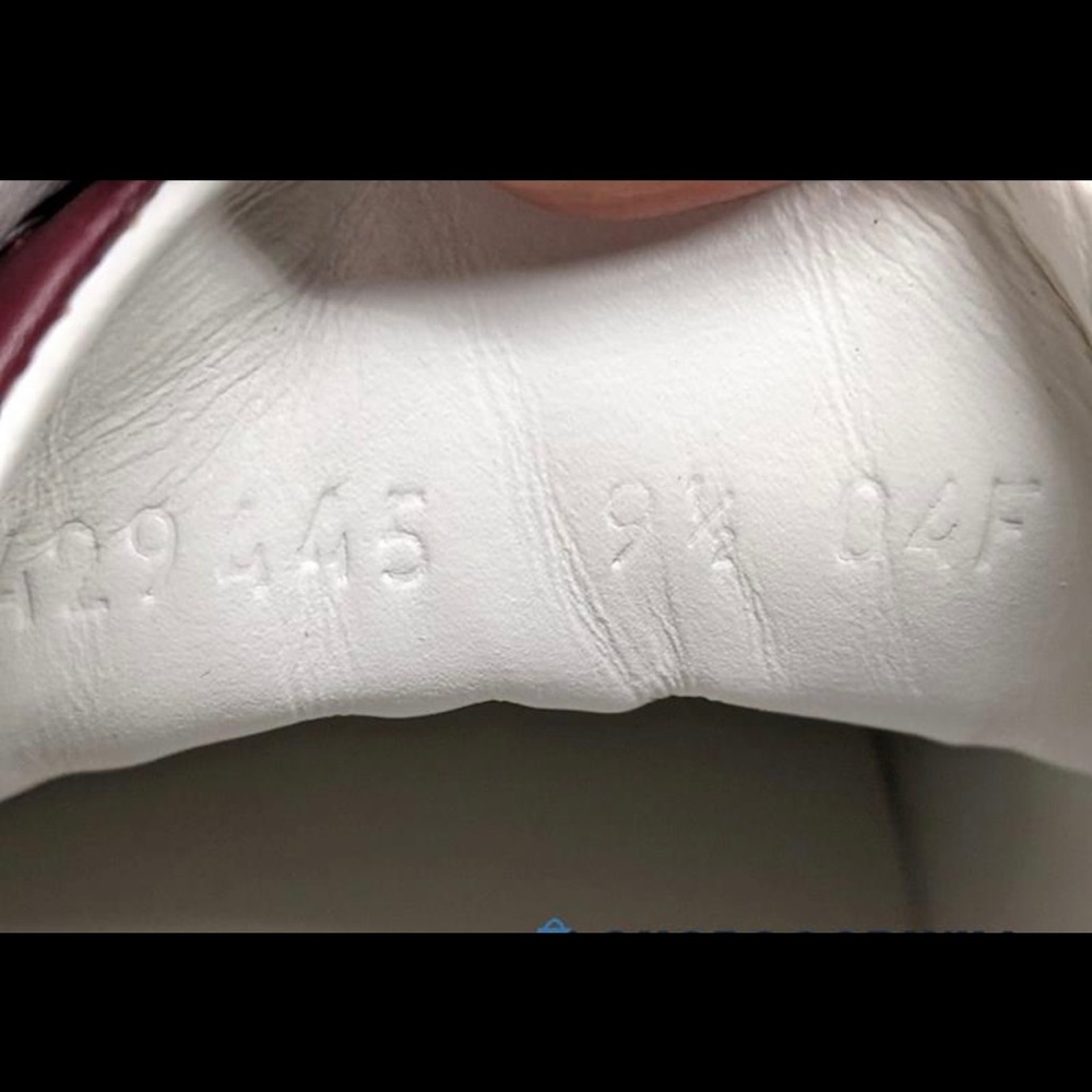 Gucci Beige GG Monogram Sneakers with Red and Black Web - Picture 6 of 9